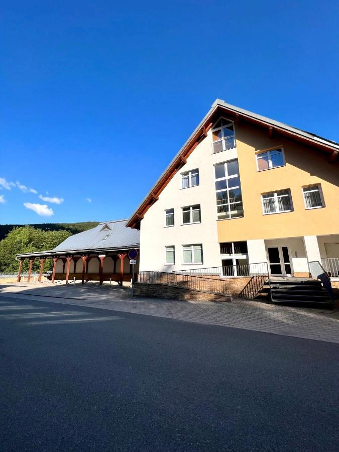 Apartman Labska 21 Ve Spindlerove Mlyne Apartment Spindleruv Mlyn Bagian luar foto
