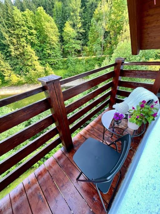 Apartman Labska 21 Ve Spindlerove Mlyne Apartment Spindleruv Mlyn Bagian luar foto