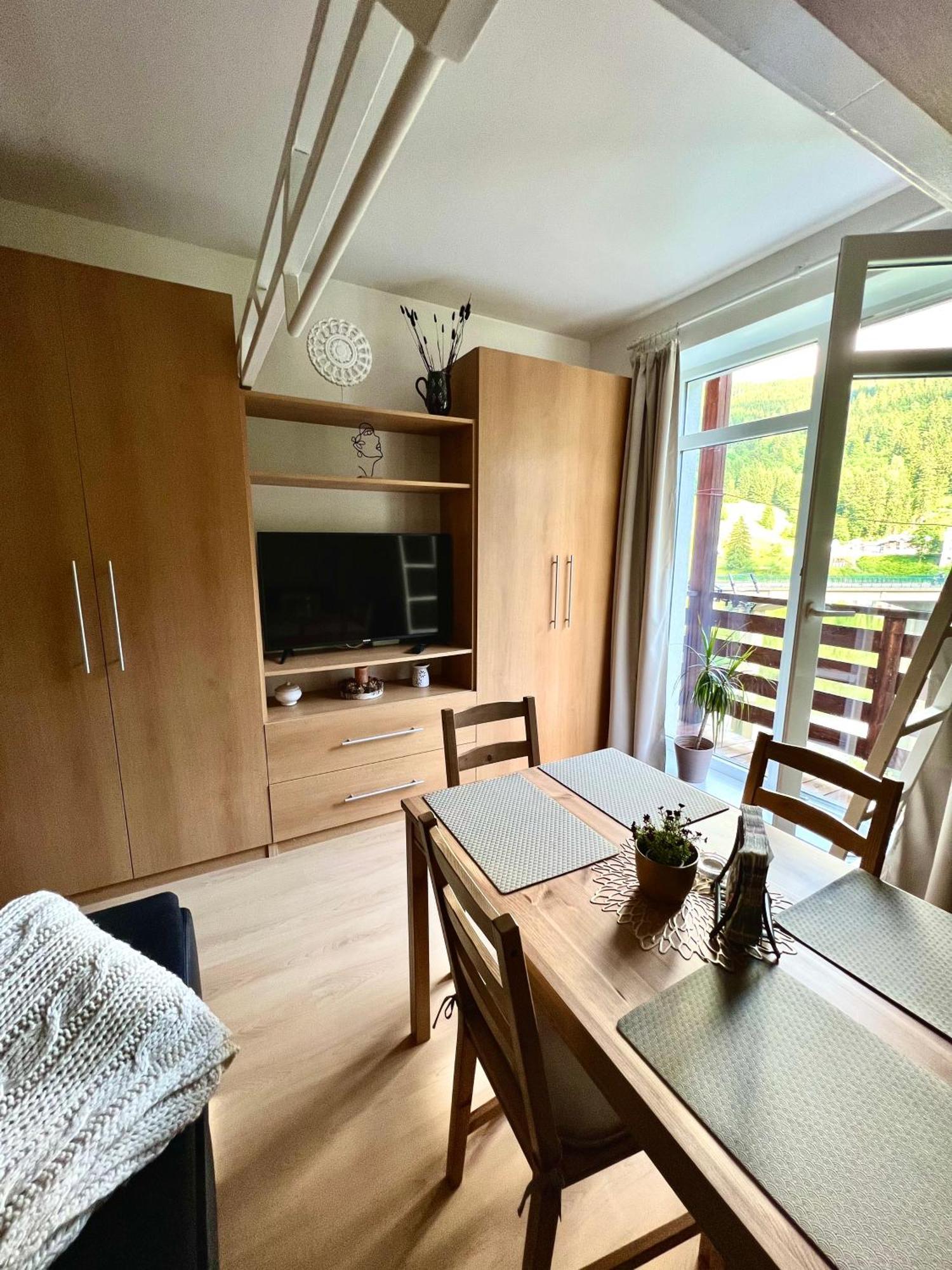 Apartman Labska 21 Ve Spindlerove Mlyne Apartment Spindleruv Mlyn Bagian luar foto